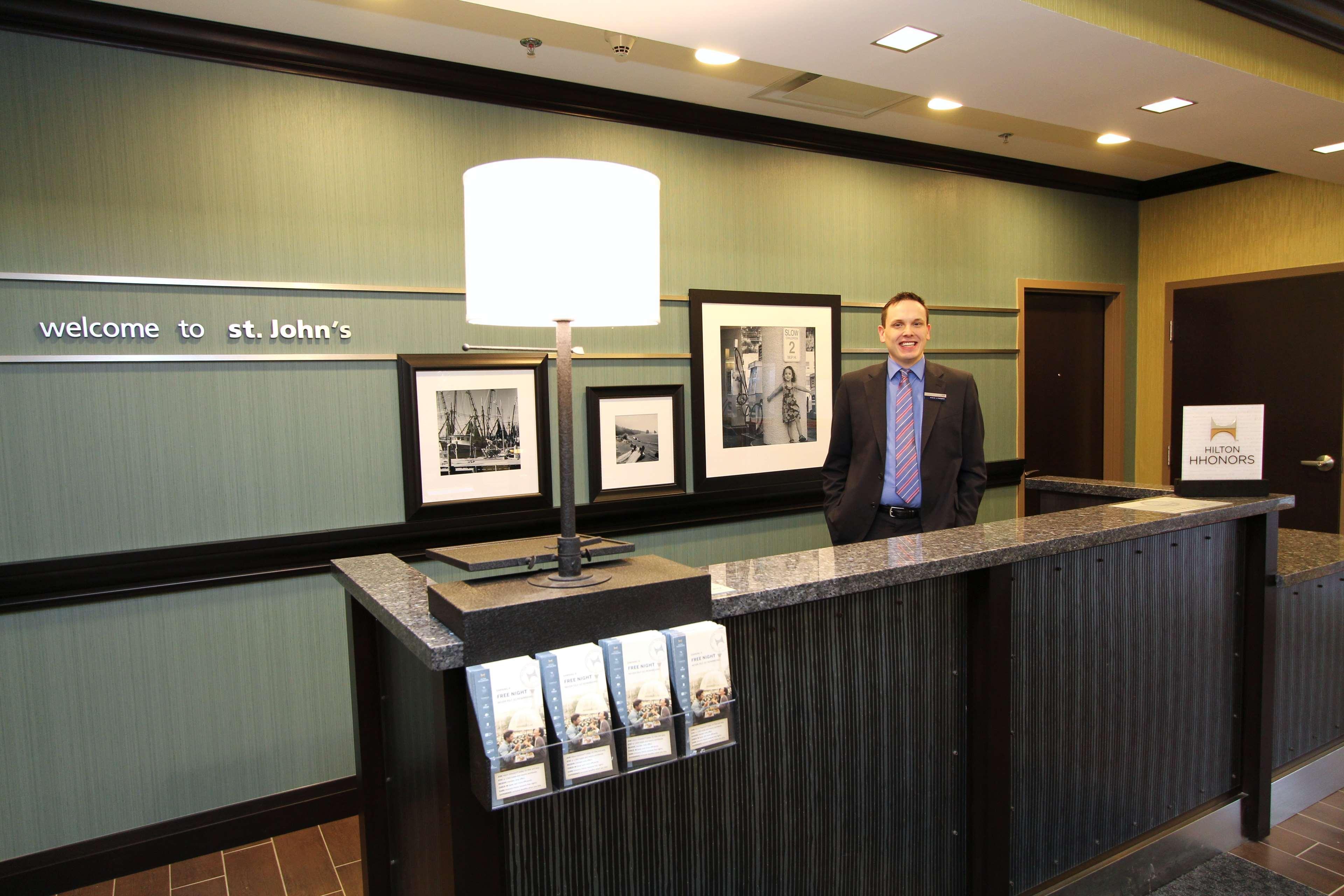 Hampton Inn & Suites By Hilton St. John'S Airport Ngoại thất bức ảnh