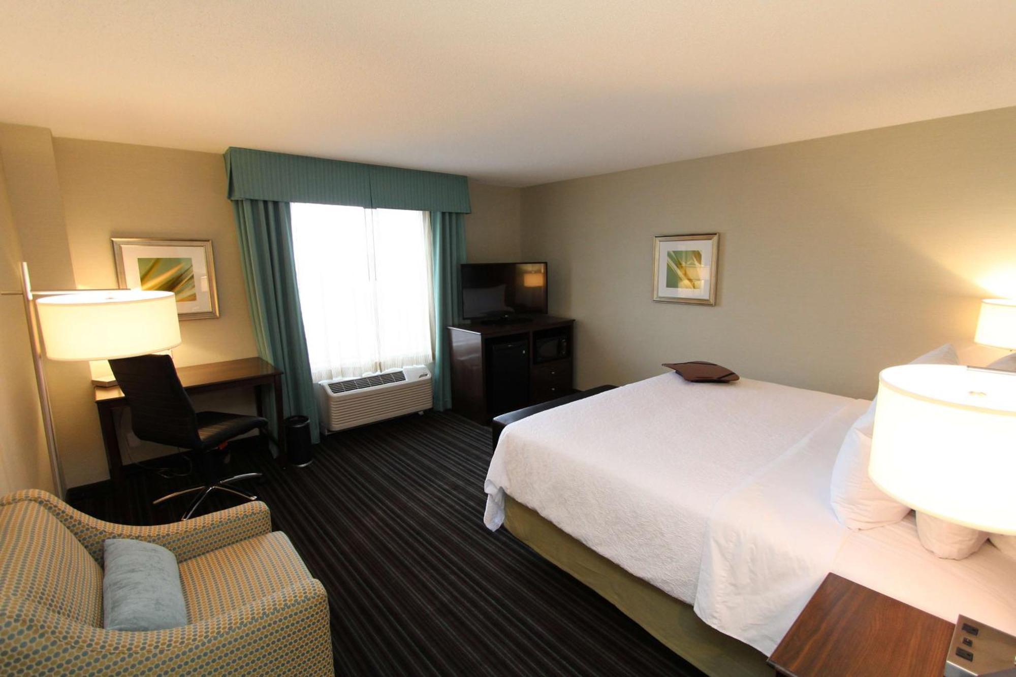 Hampton Inn & Suites By Hilton St. John'S Airport Ngoại thất bức ảnh